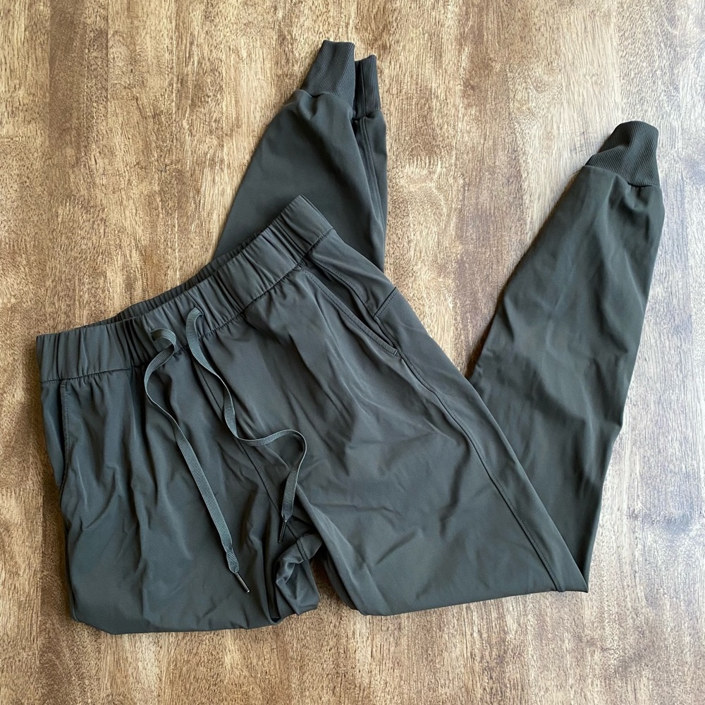 AJISAI Drawstring Joggers